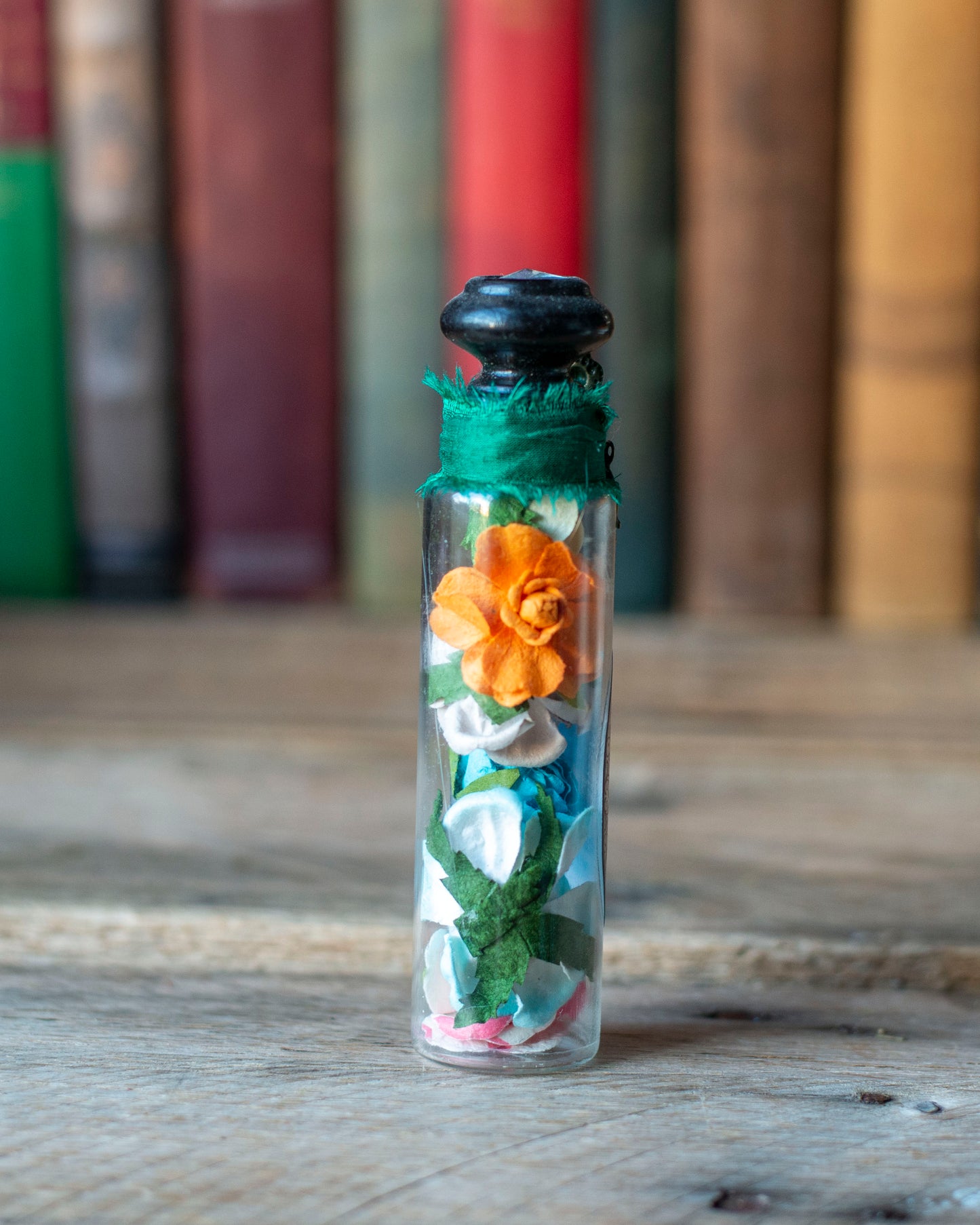 Enchanted Wonderland Roses Potion – Limited Edition Fantasy Bottle